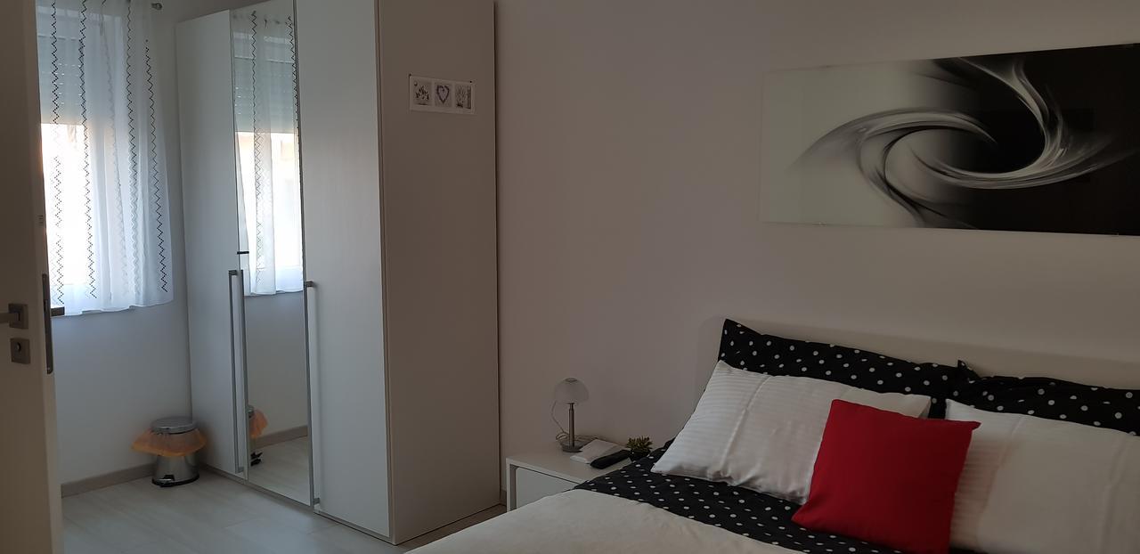 Apartmani Sanja Vrsi Extérieur photo